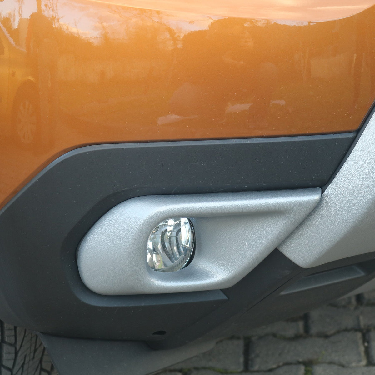Dacia Duster 2 2018-2023 sis farı çerçevesi 2 parçalı set – 10