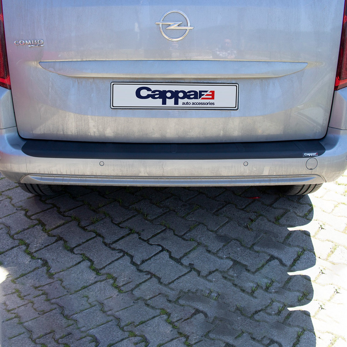 Opel Combo E 2018-2026 ile Uyumlu Arka Tampon Eşiği Mat