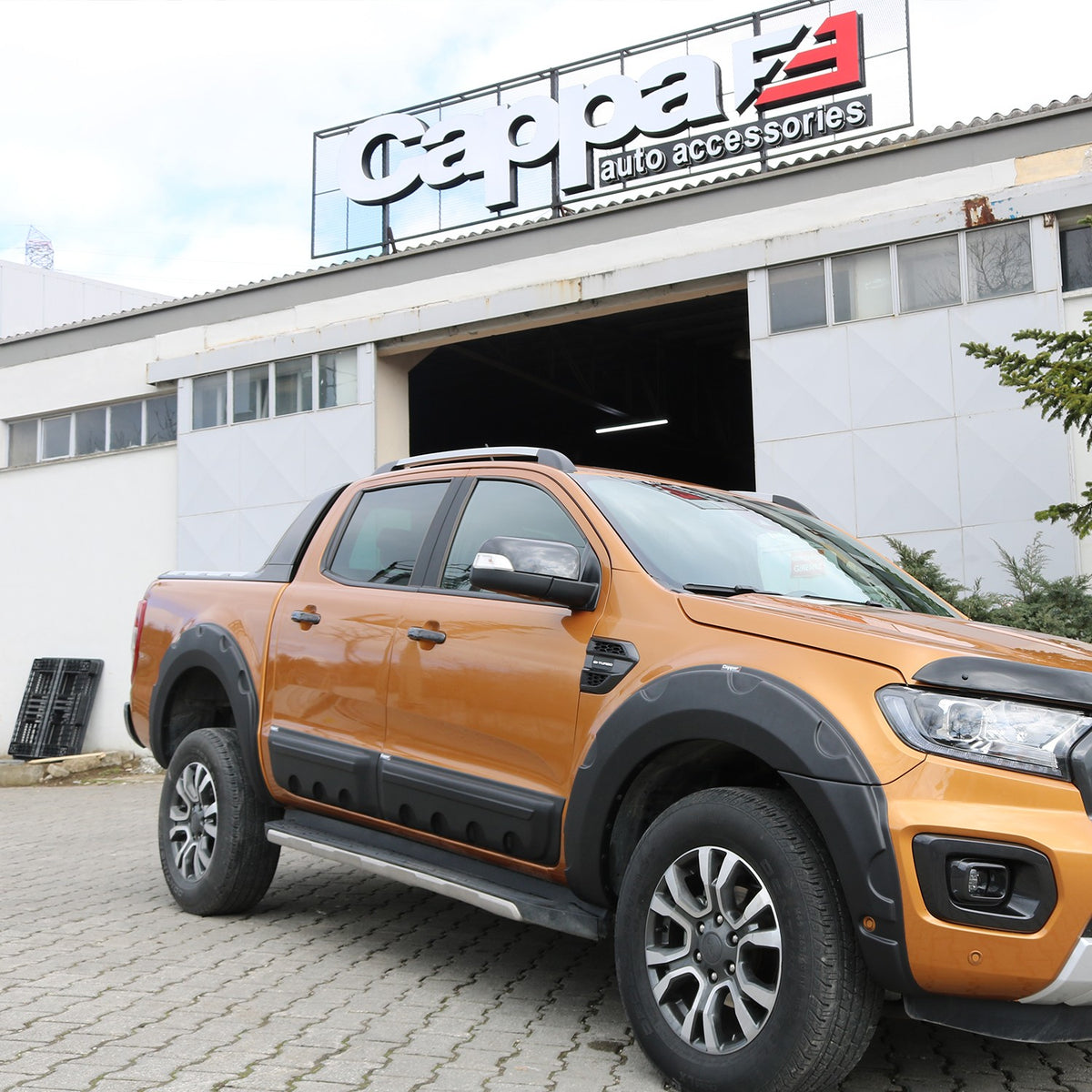 Ford Ranger XLT 2019-2022 ile Uyumlu Kapı Dodik 4 Adet