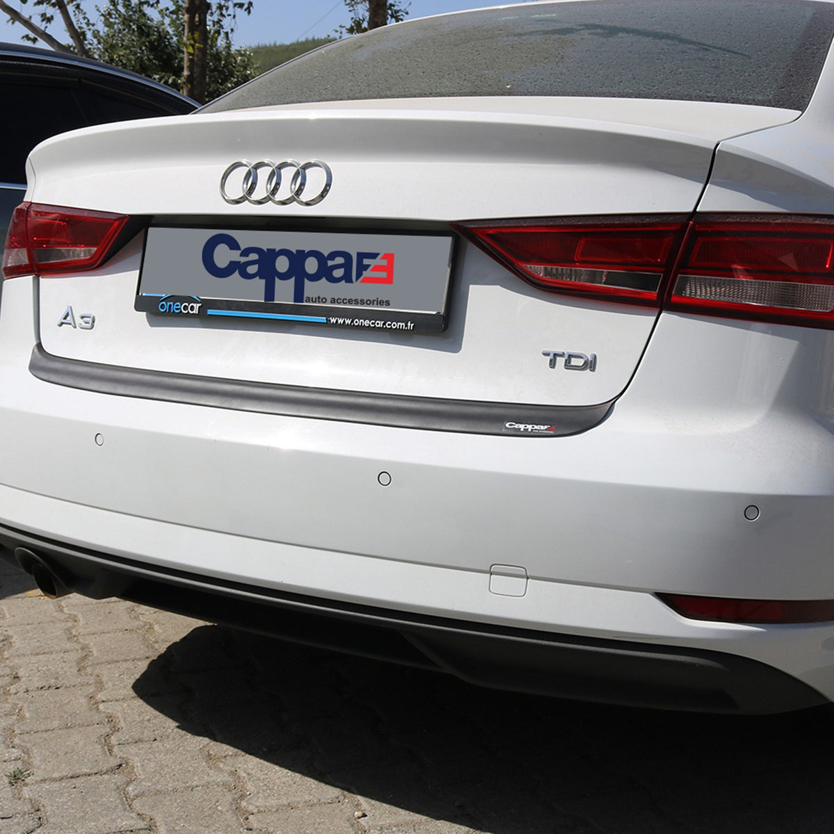 Audi A3 2016-2020 ile Uyumlu Arka Tampon Eşiği Mat