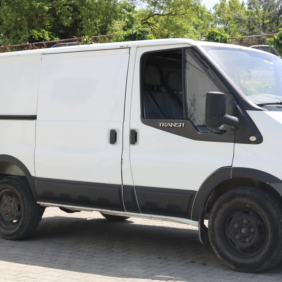 Ford Transit Mk7 2006-2014 ile Uyumlu Kapı Dodik Kısa Şase 6 Adet