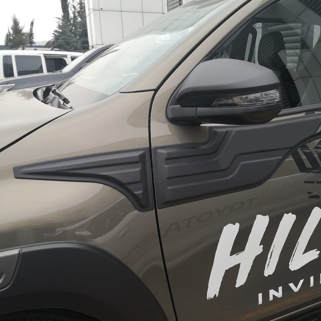 Toyota Hilux 8 2015-2020 ile Uyumlu Kapı Dodik Yarasa 4 Adet