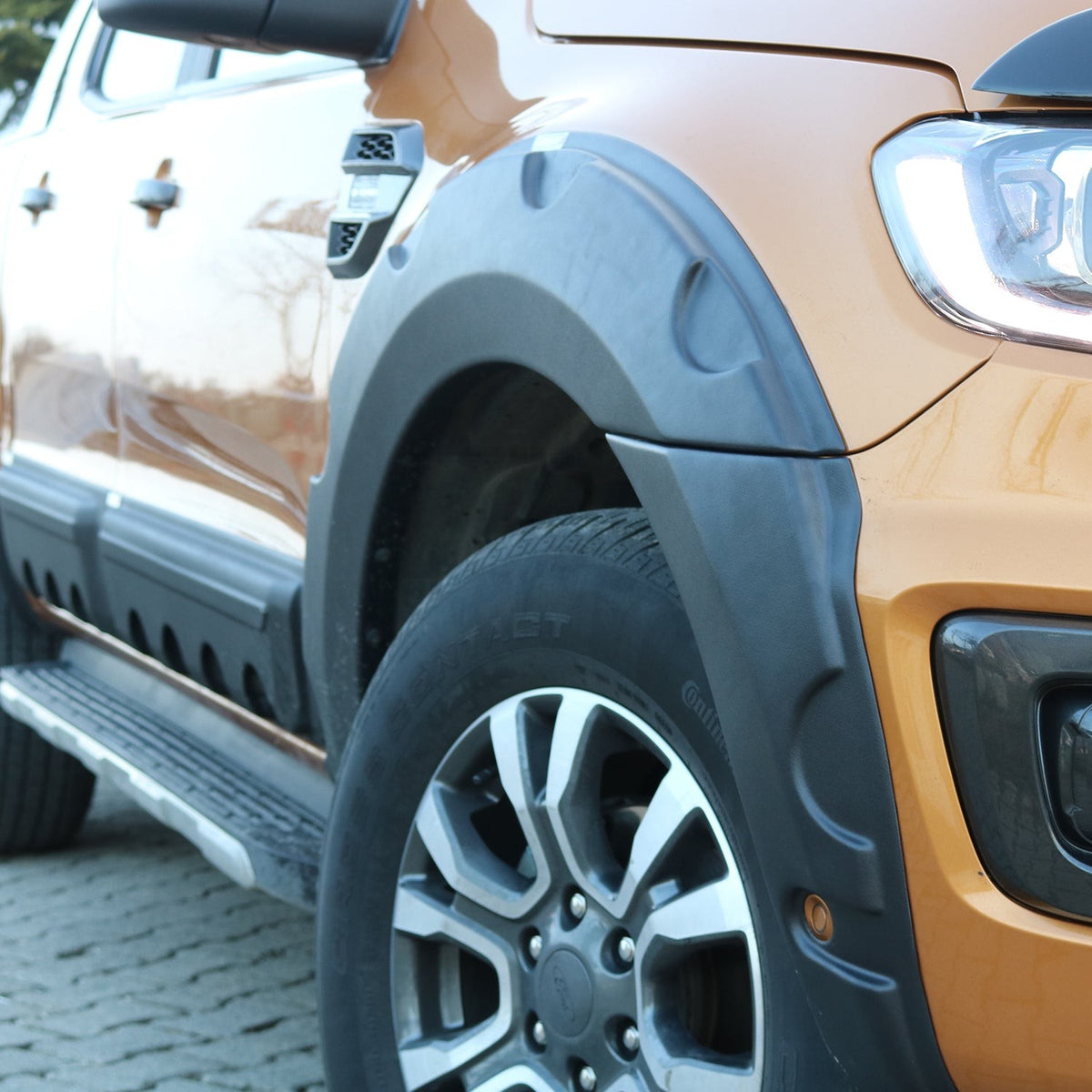 Ford Ranger Wildtruck 2016-2019 ile Uyumlu Çamurluk Dodik Vidasız Mat 6 Adet