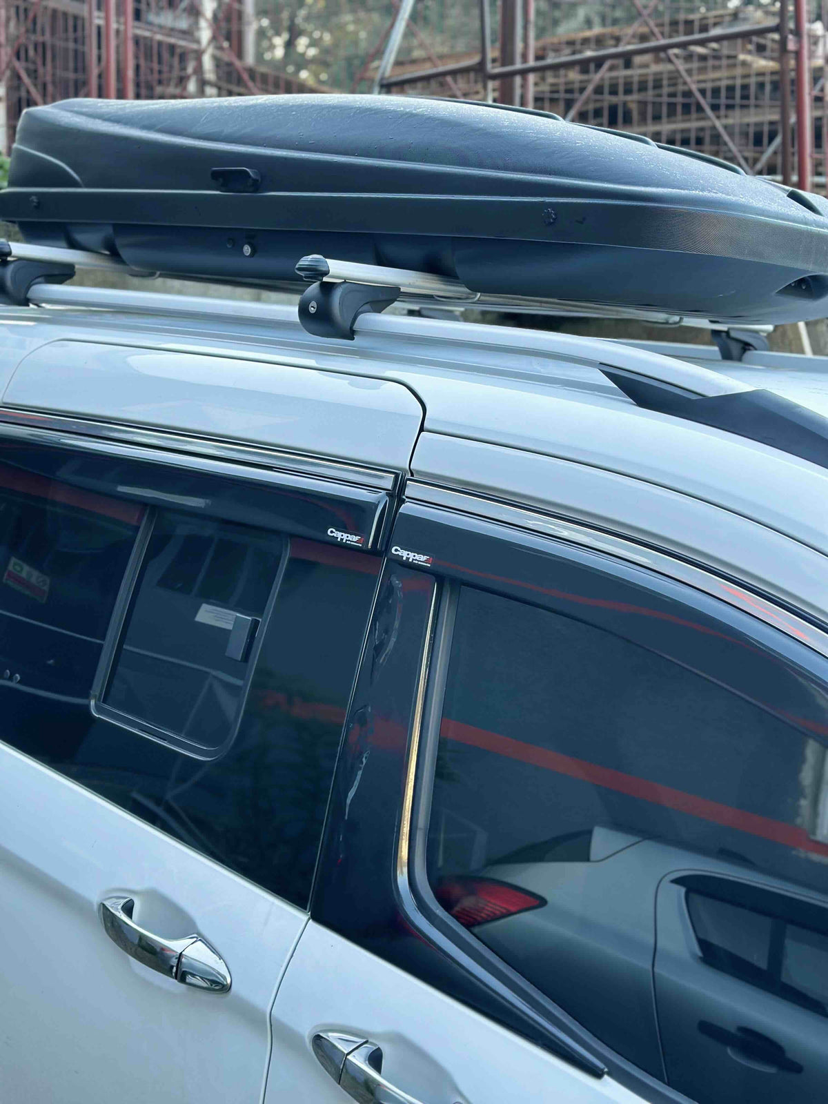Ford Transit Courier 1 2014-2018 kromlu cam rüzgarlığı 4 parçalı set – 4
