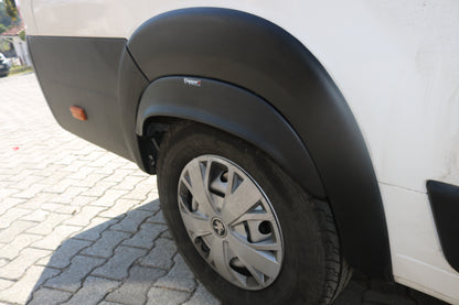 Fiat Ducato 3 2006-2014 beyaz teker üstü kaplama 2 mm – 6