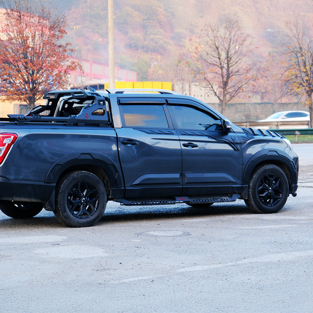 SsangYong Musso 2021-2025 ile Uyumlu Kapı Dodik 4 Adet