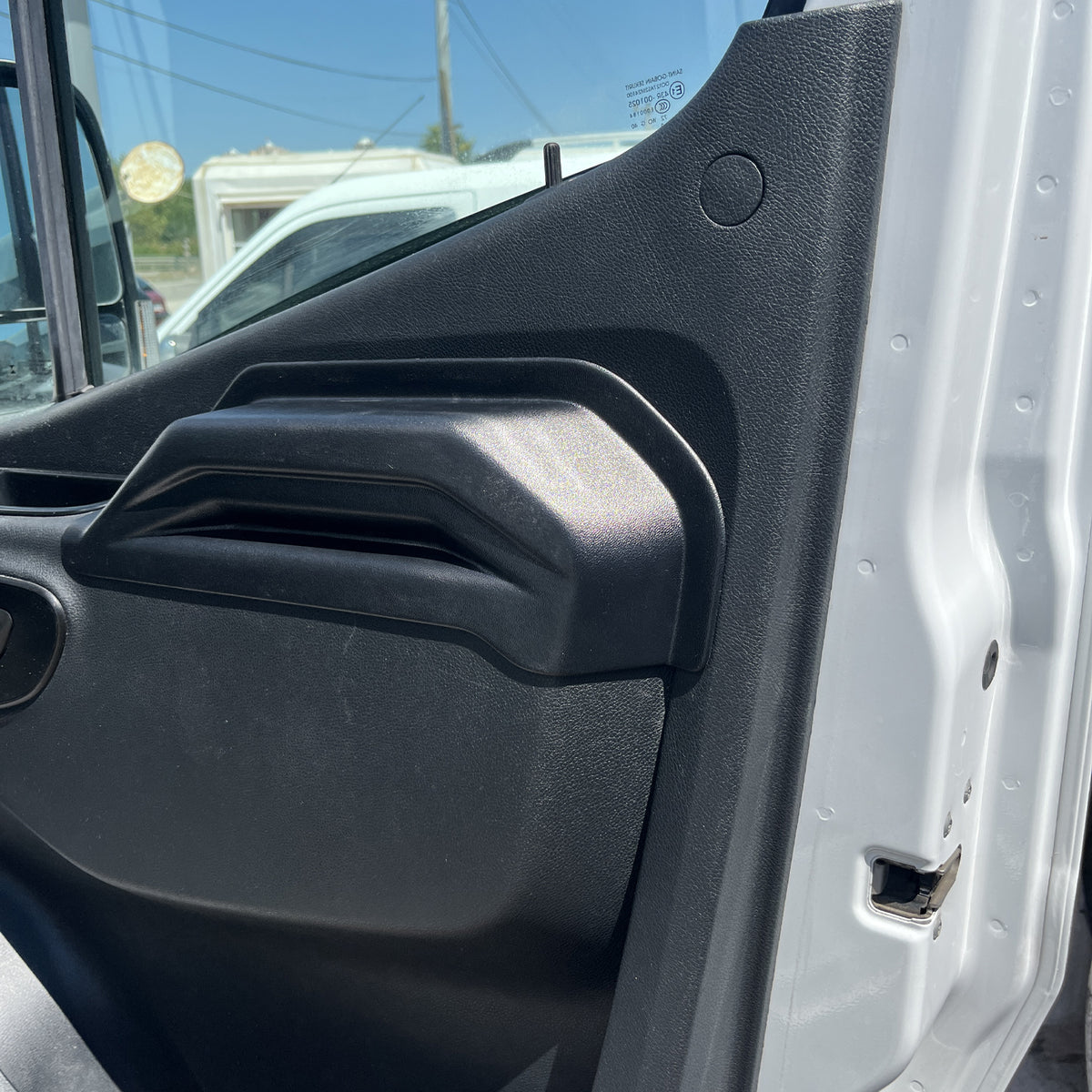 Mercedes Sprinter 3 2019-2026 ile Uyumlu Kol Dayama 2 Adet