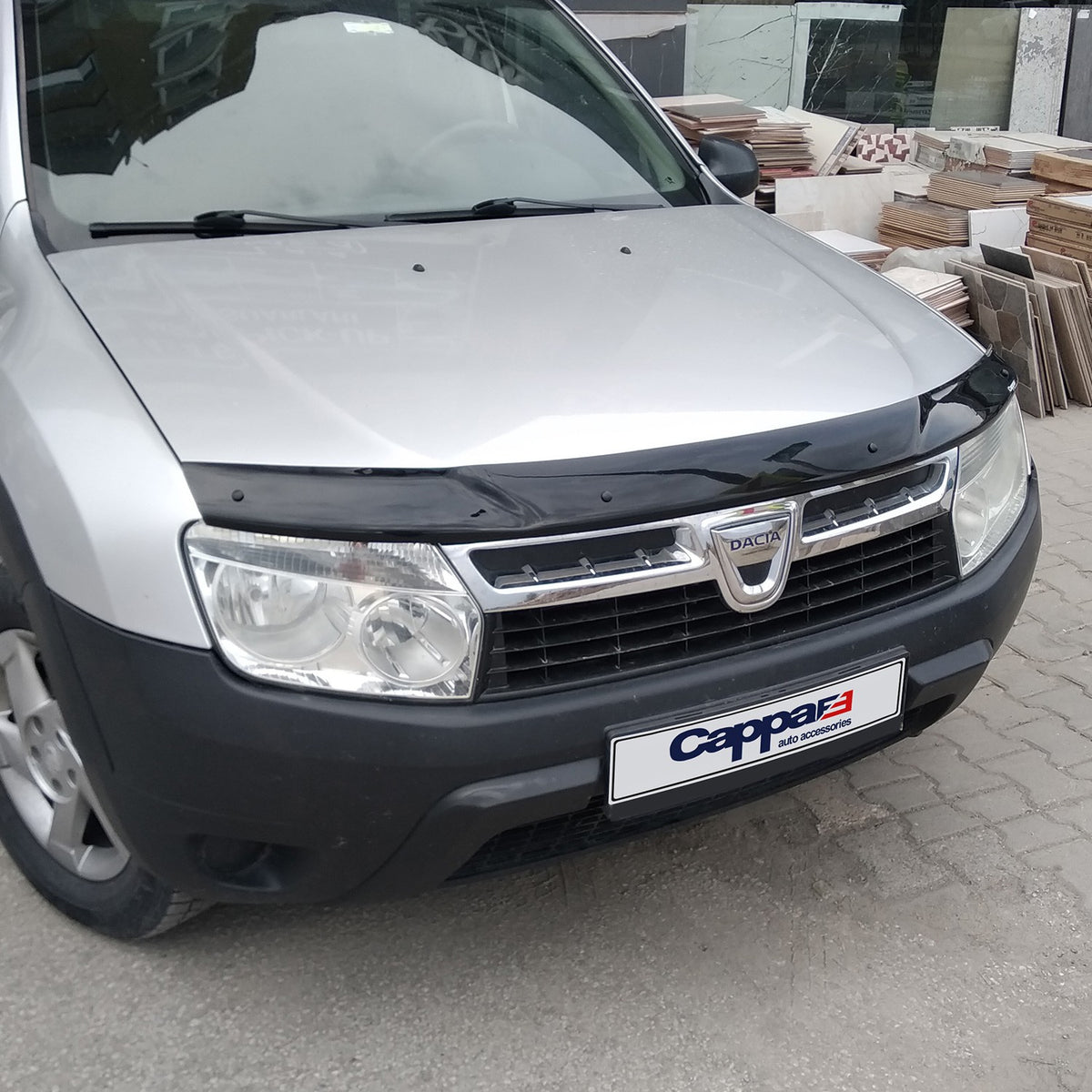 Dacia Duster 1 2010-2017 ile Uyumlu Kaput Rüzgarlığı
