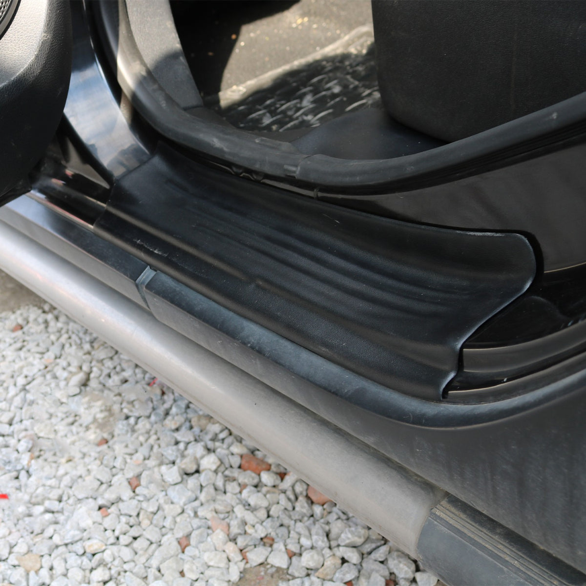 Dacia Sandero 2 2012-2020 ile Uyumlu Kapı Eşiği 4 Adet