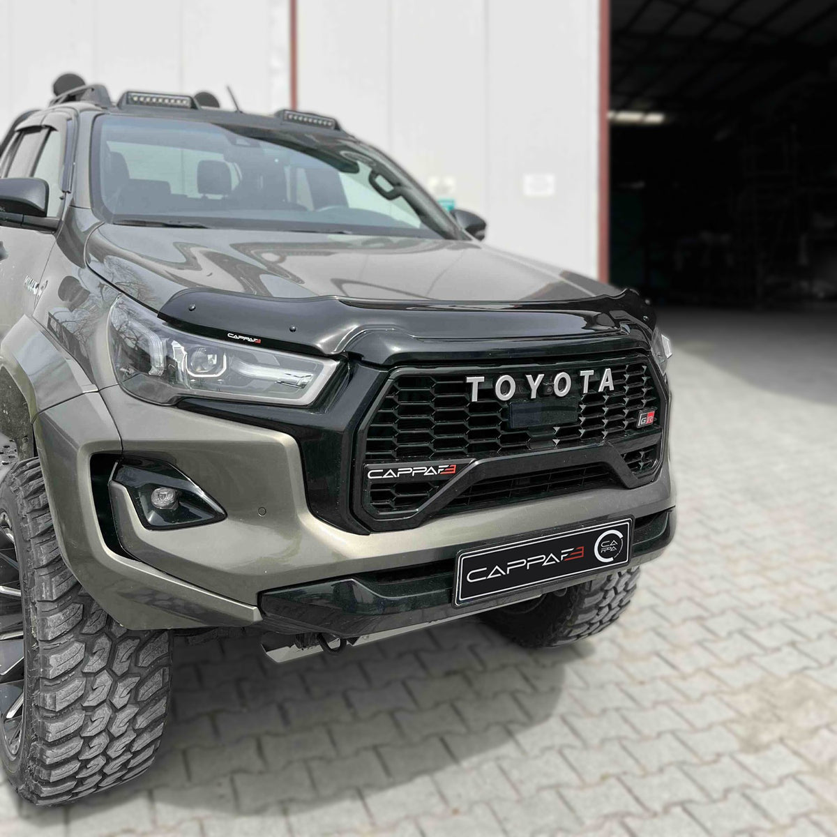 Toyota Hilux 8 2020-2023 ile Uyumlu Kaput Rüzgarlığı 3mm