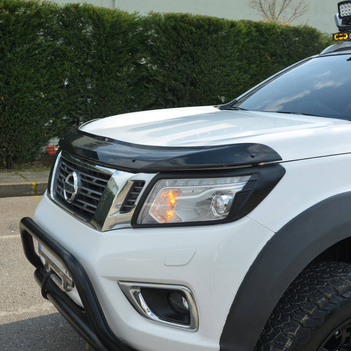 Nissan Navara 3 2016-2021 kaput rüzgarlığı – 6