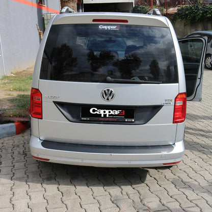 Volkswagen Caddy 4 2015-2020 ile Uyumlu Arka Plaka Yeri Kaplama