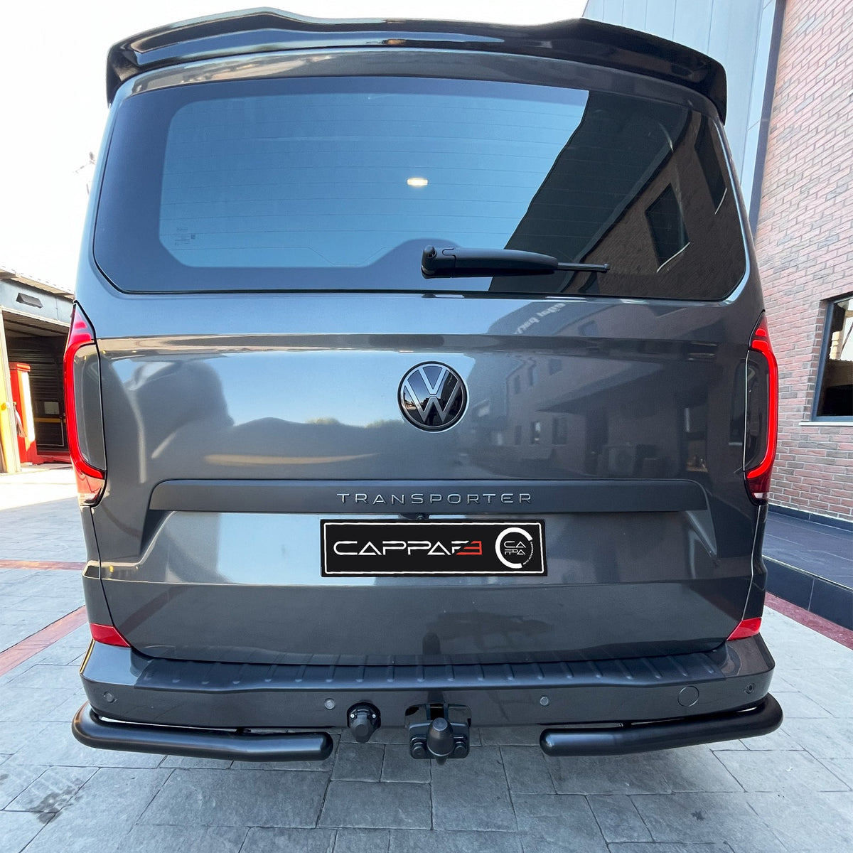 Volkswagen Transporter T7 2025-2026 mat arka tampon eşiği – 8