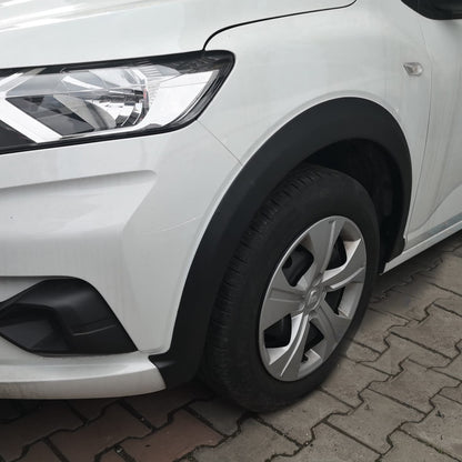 Dacia Sandero 3 2021-2026 ile Uyumlu Çamurluk Dodik 4 Adet