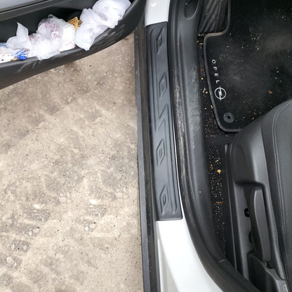 Opel Crossland 2020-2024 ile Uyumlu Kapı Eşiği 4 Adet