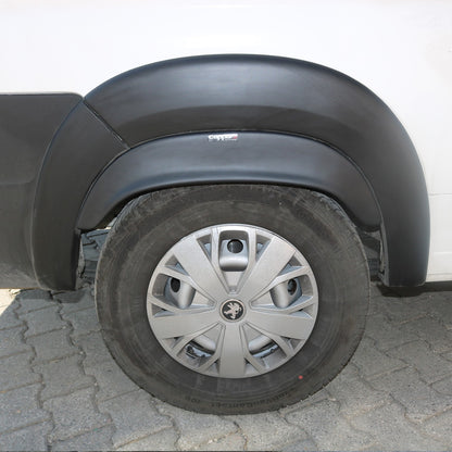 Fiat Ducato 3 2006-2014 ile Uyumlu Teker Üstü Kaplama 2 Adet