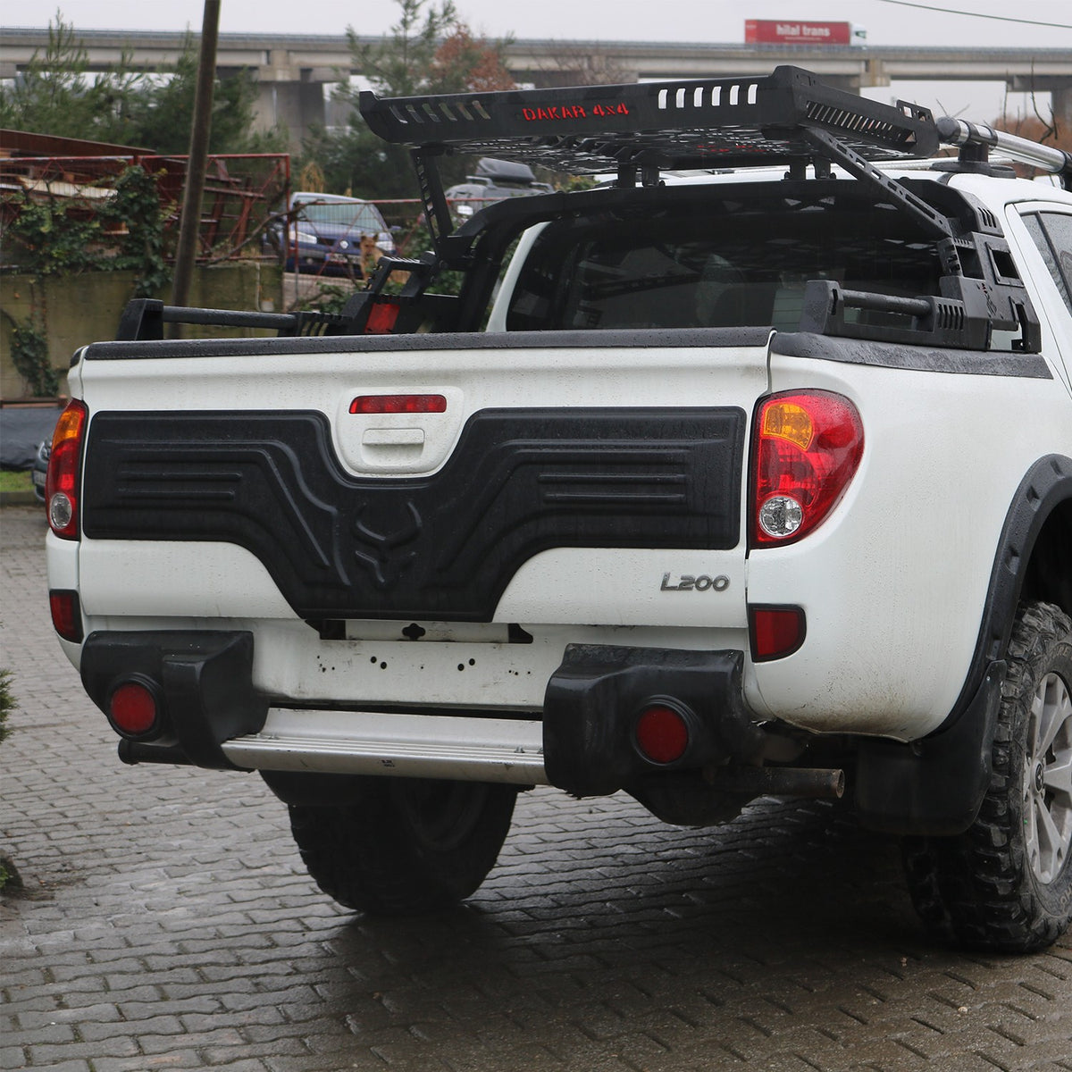 Mitsubishi L200 4 2005-2015 ile Uyumlu Bagaj Kapağı Dodik