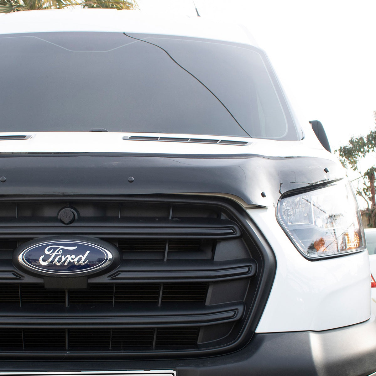 Ford Transit Mk8 2014-2018 ile Uyumlu Kaput Rüzgarlığı