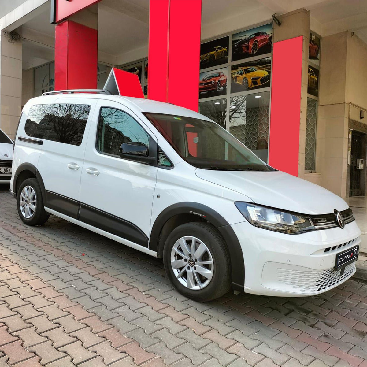 Volkswagen Caddy 5 2020-2026 kapı ve çamurluk dodik seti kısa şase 12 parça – 4