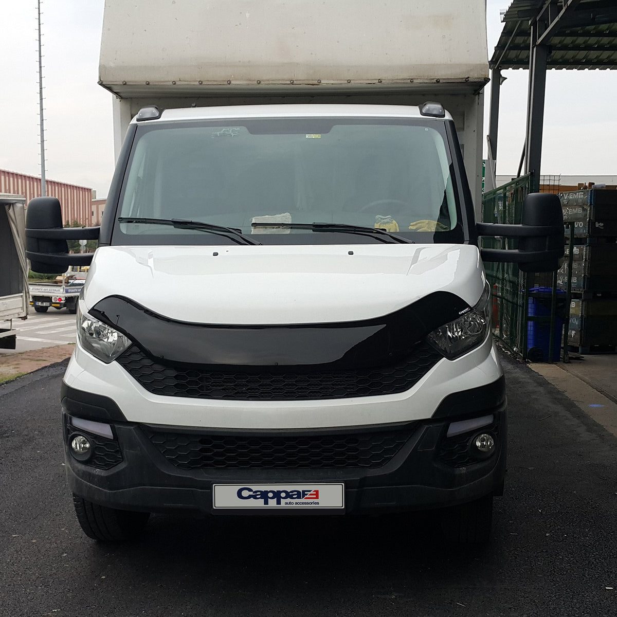 Iveco Daily 3 2014-2019 ile Uyumlu Kaput Rüzgarlığı
