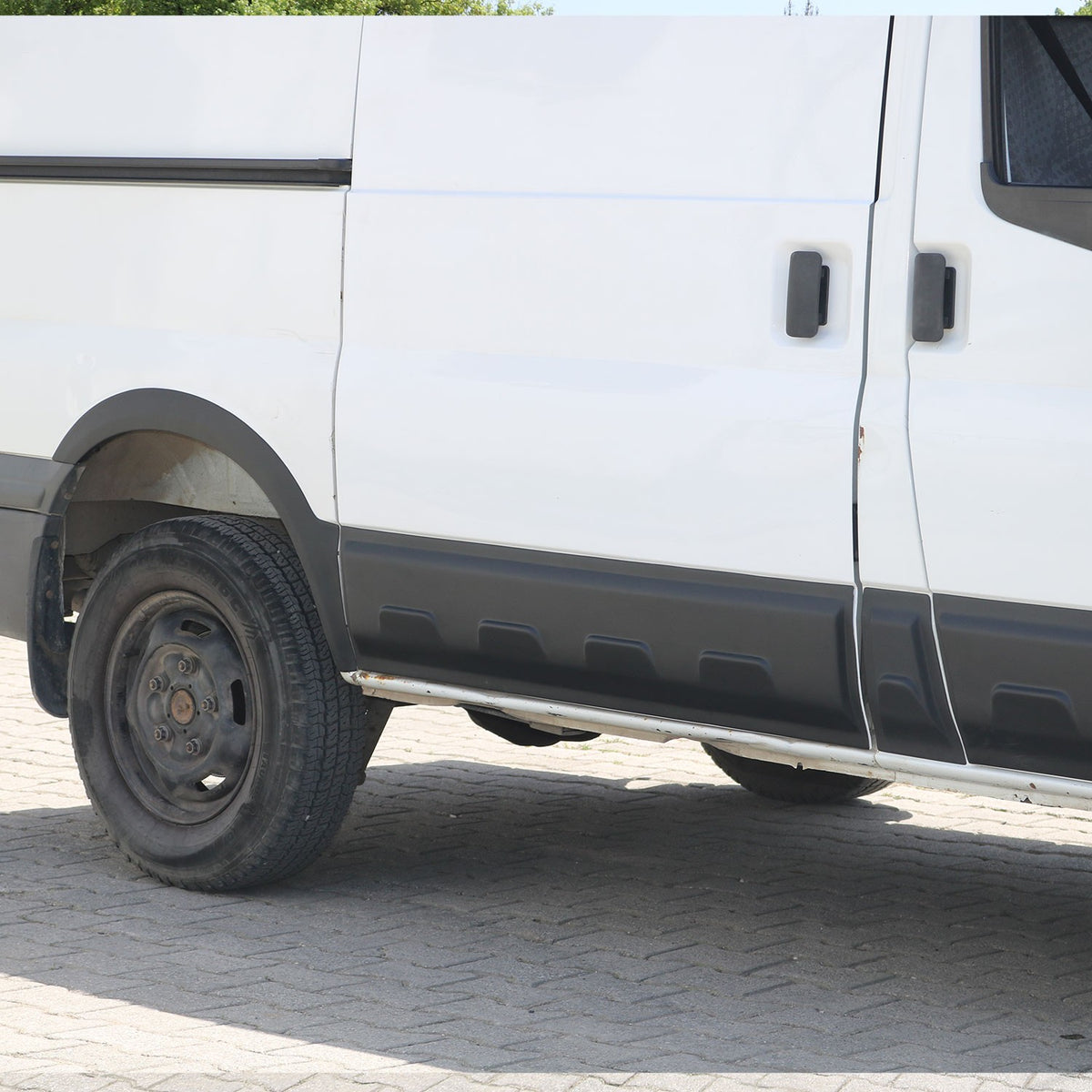 Ford Transit Mk7 2006-2014 ile Uyumlu Kapı ve Çamurluk Dodik Seti Kısa Şase 12 Adet