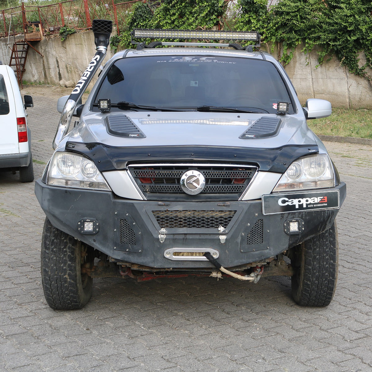 Kia Sorento 1 2002-2009 ile Uyumlu Kaput Rüzgarlığı 3mm