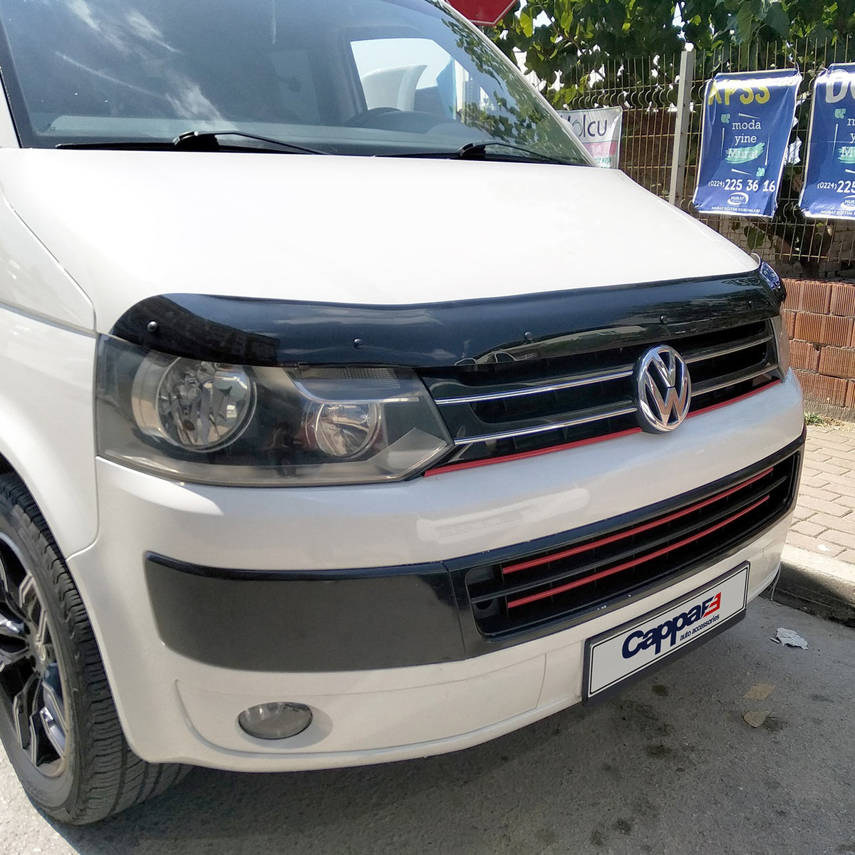Volkswagen Transporter T5 2009-2015 ile Uyumlu Kaput Rüzgarlığı