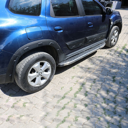 Dacia Duster 2 2018-2023 ile Uyumlu Kapı Dodik Damalı 4 Adet