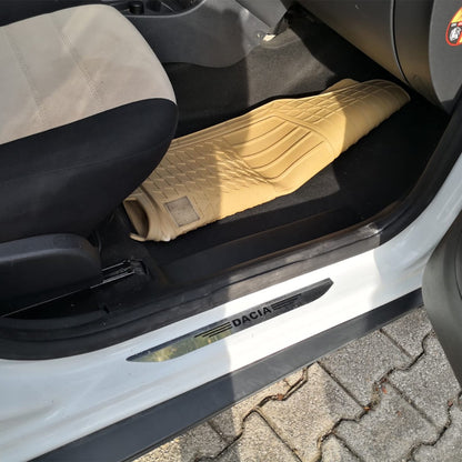 Dacia Duster 1 2010-2017 ile Uyumlu İç Trim 5 Adet