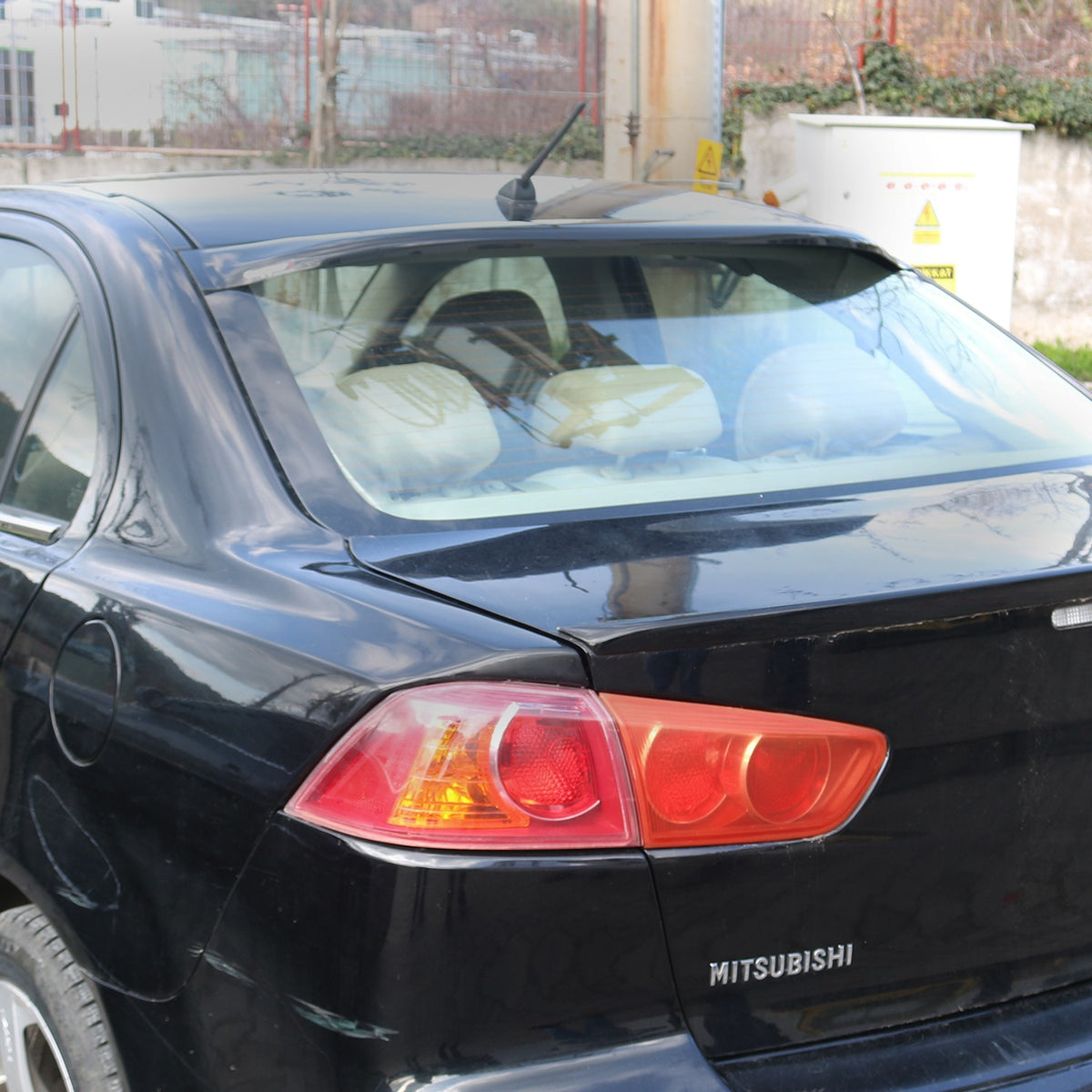 Mitsubishi Lancer 9 2007-2017 ile Uyumlu Arka Cam Spoyler
