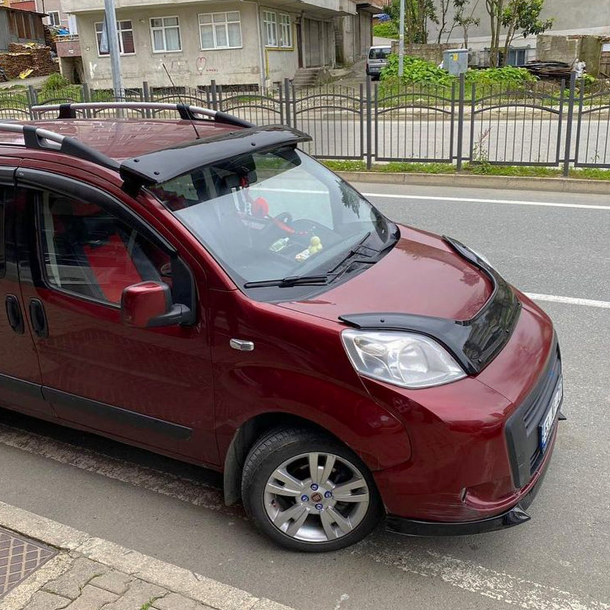 Citroen Nemo 2008-2017 ile Uyumlu Ön Cam Güneşliği