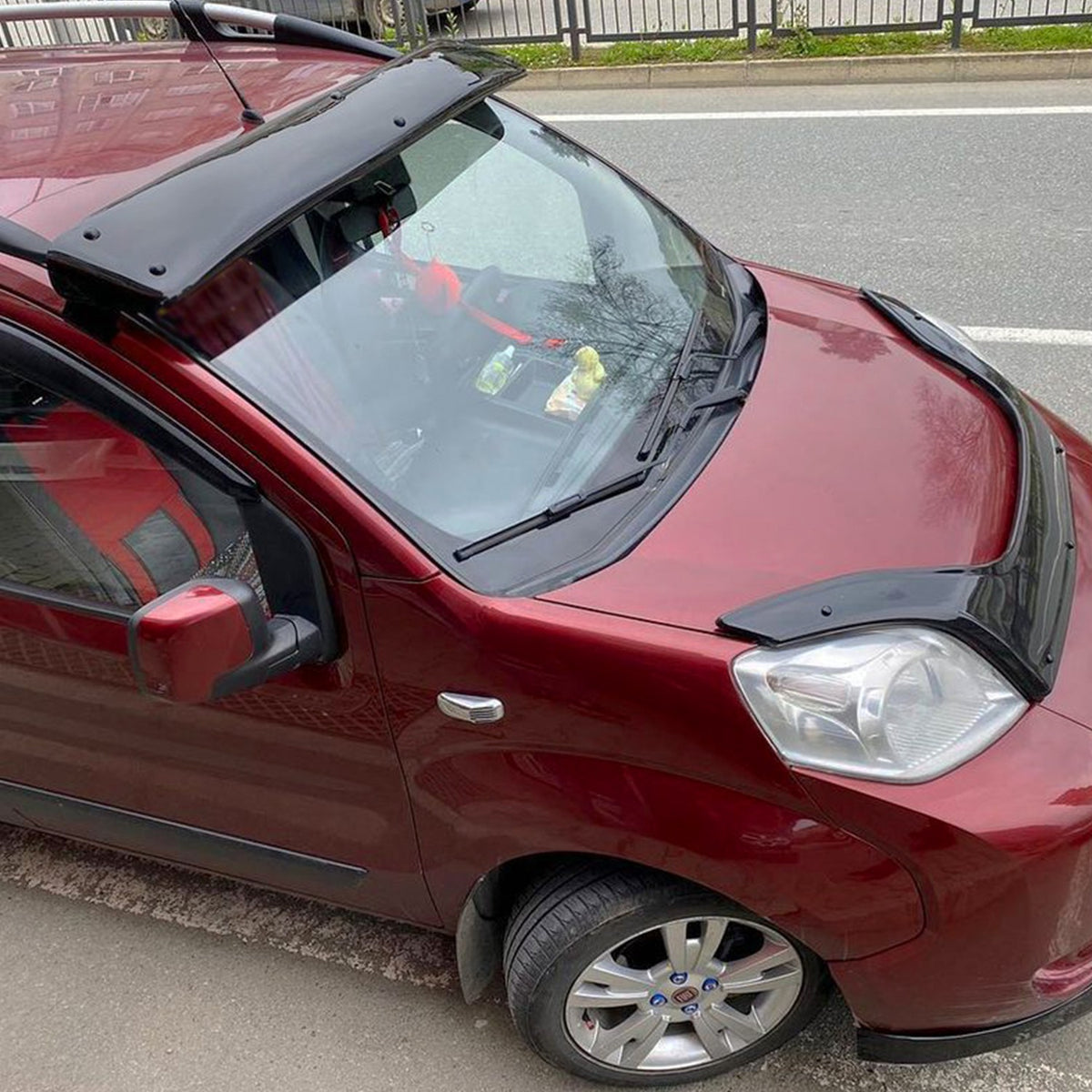 Citroen Nemo 2008-2017 ile Uyumlu Ön Cam Güneşliği