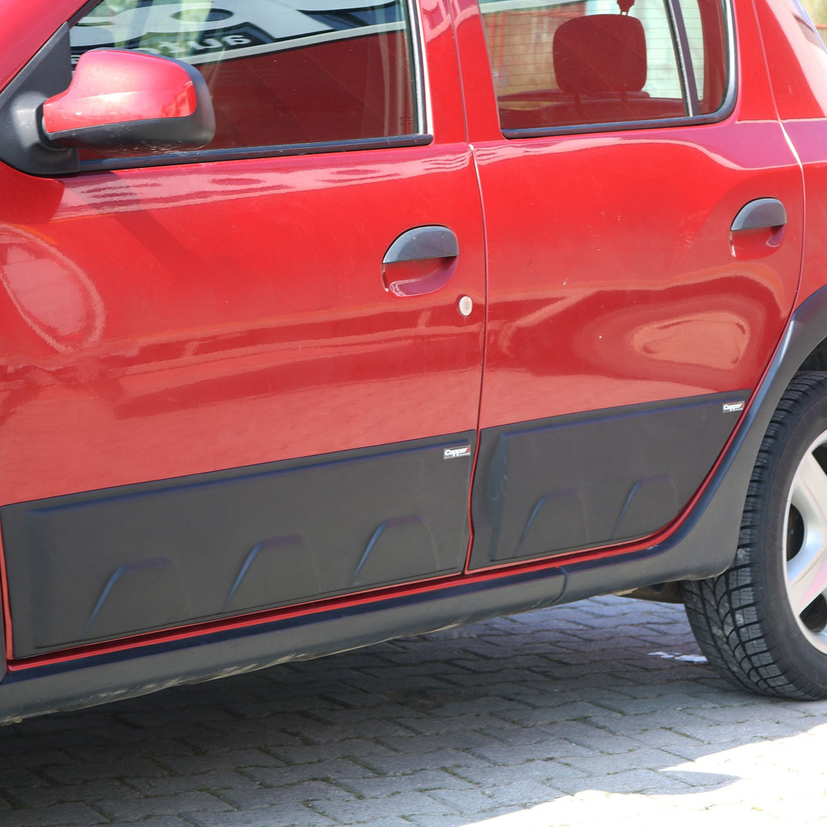 Dacia Sandero 2 2012-2020 ile Uyumlu Kapı Dodik 4 Adet