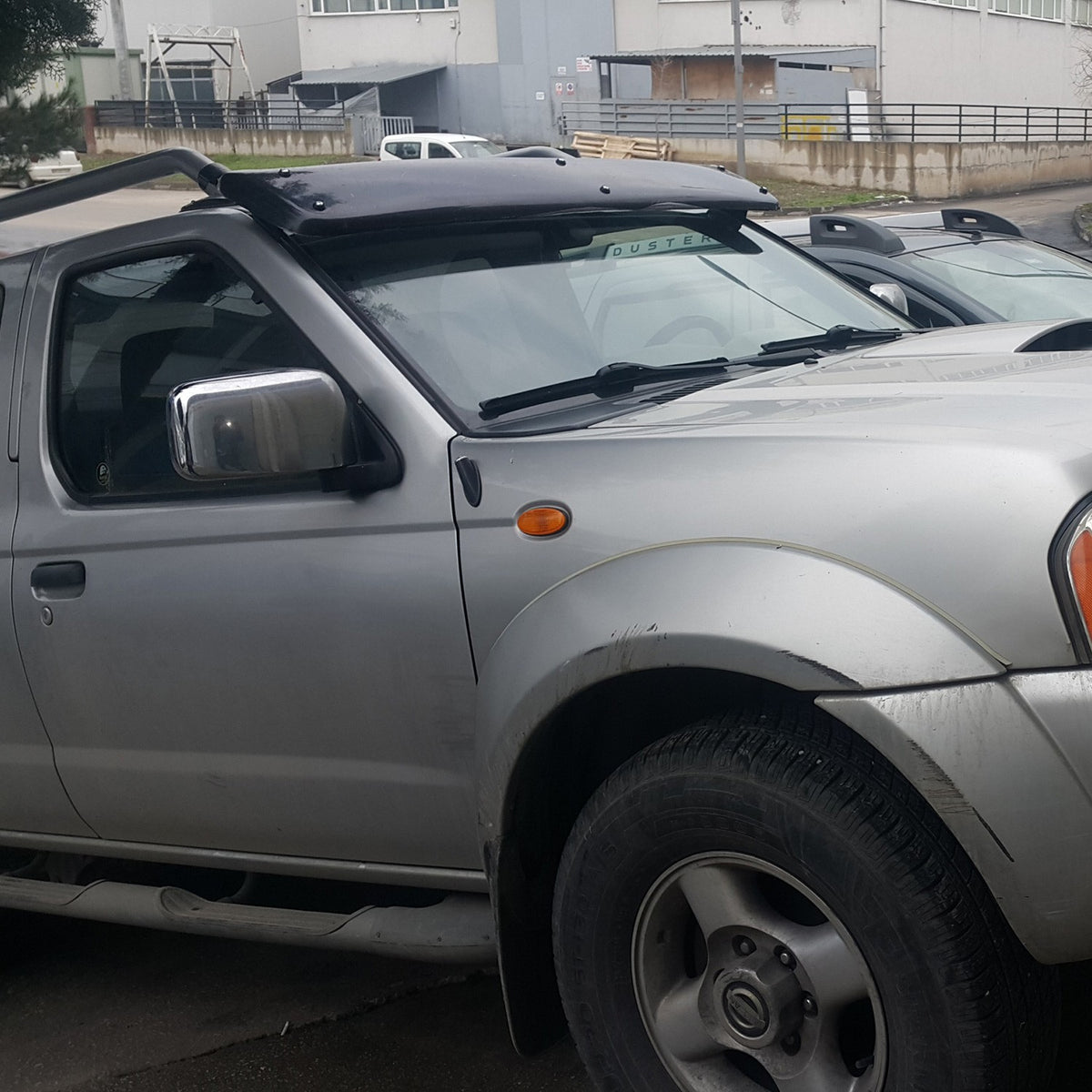 Nissan Navara 2 2006-2015 ön cam güneşliği – 6