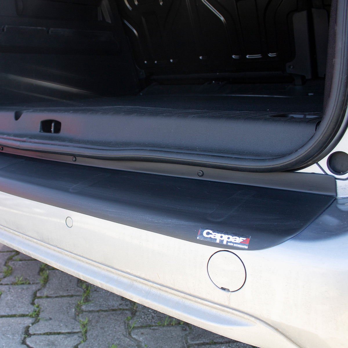 Opel Combo E 2018-2026 ile Uyumlu Arka Tampon Eşiği Mat