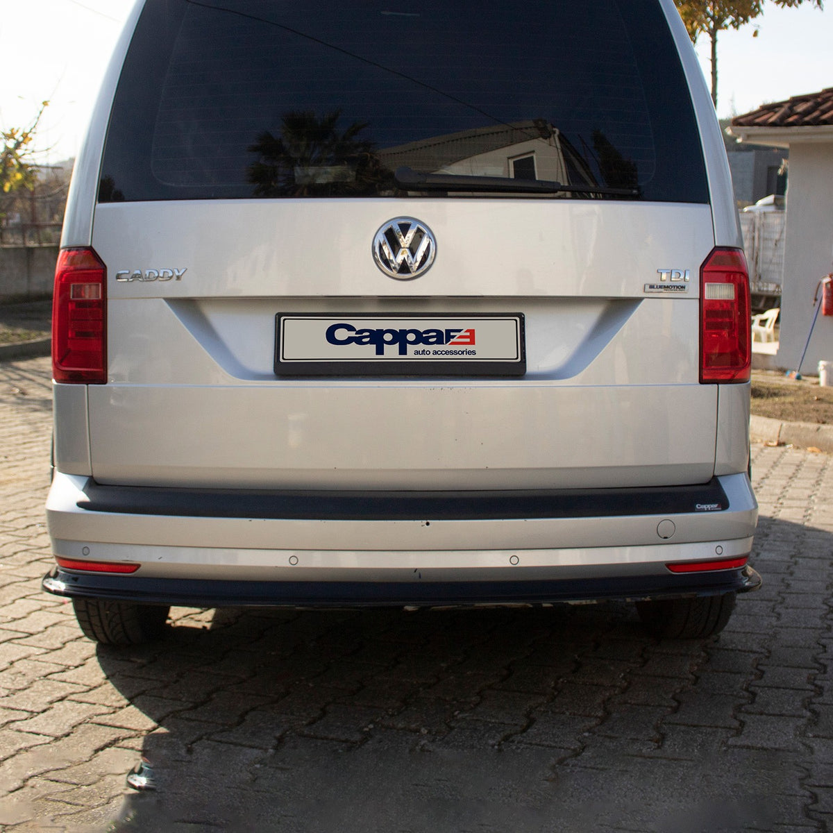 Volkswagen Caddy 3 2010-2015 ile Uyumlu Arka Tampon Eşiği Mat