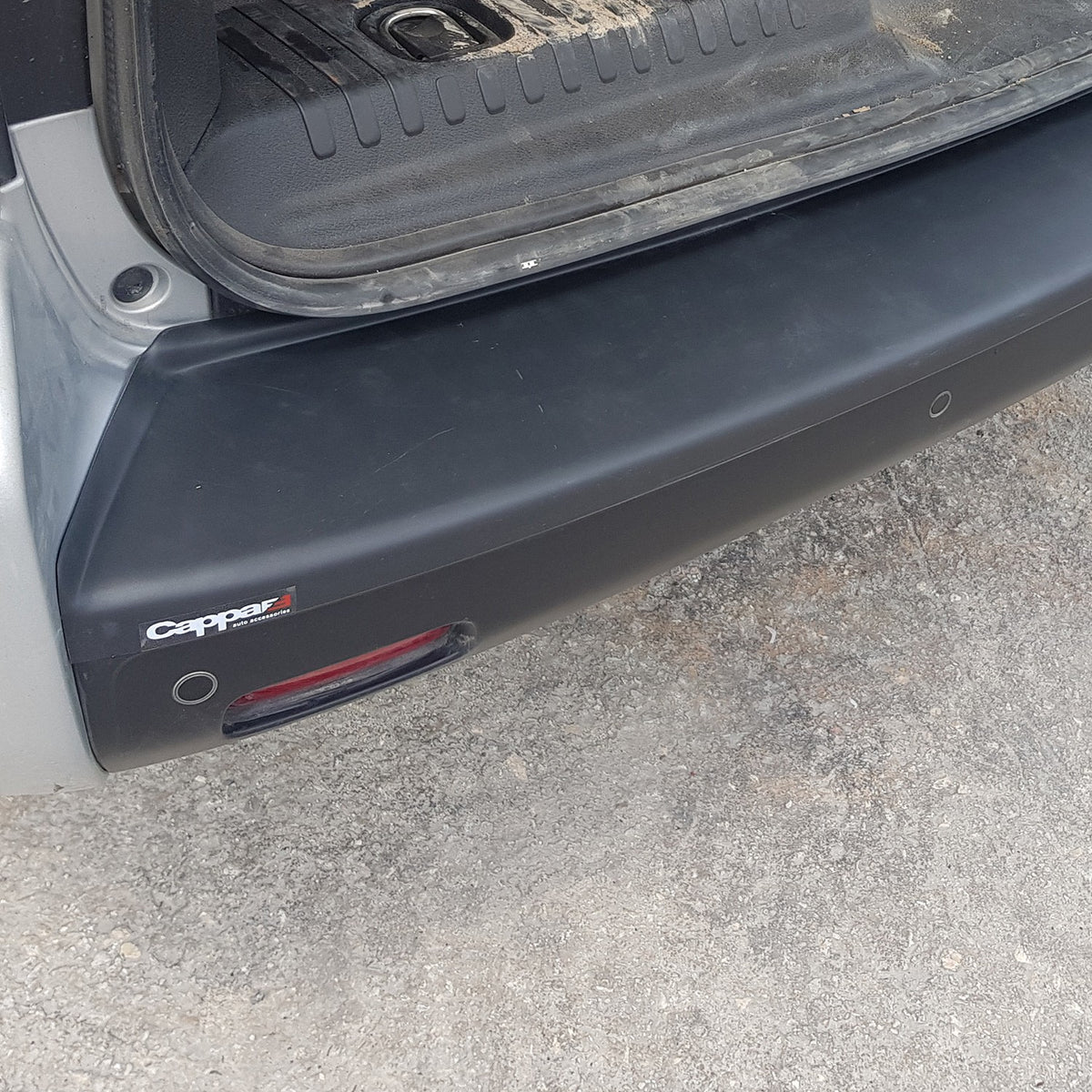 Citroen Jumpy 3 2016-2026 ile Uyumlu Arka Tampon Eşiği Mat