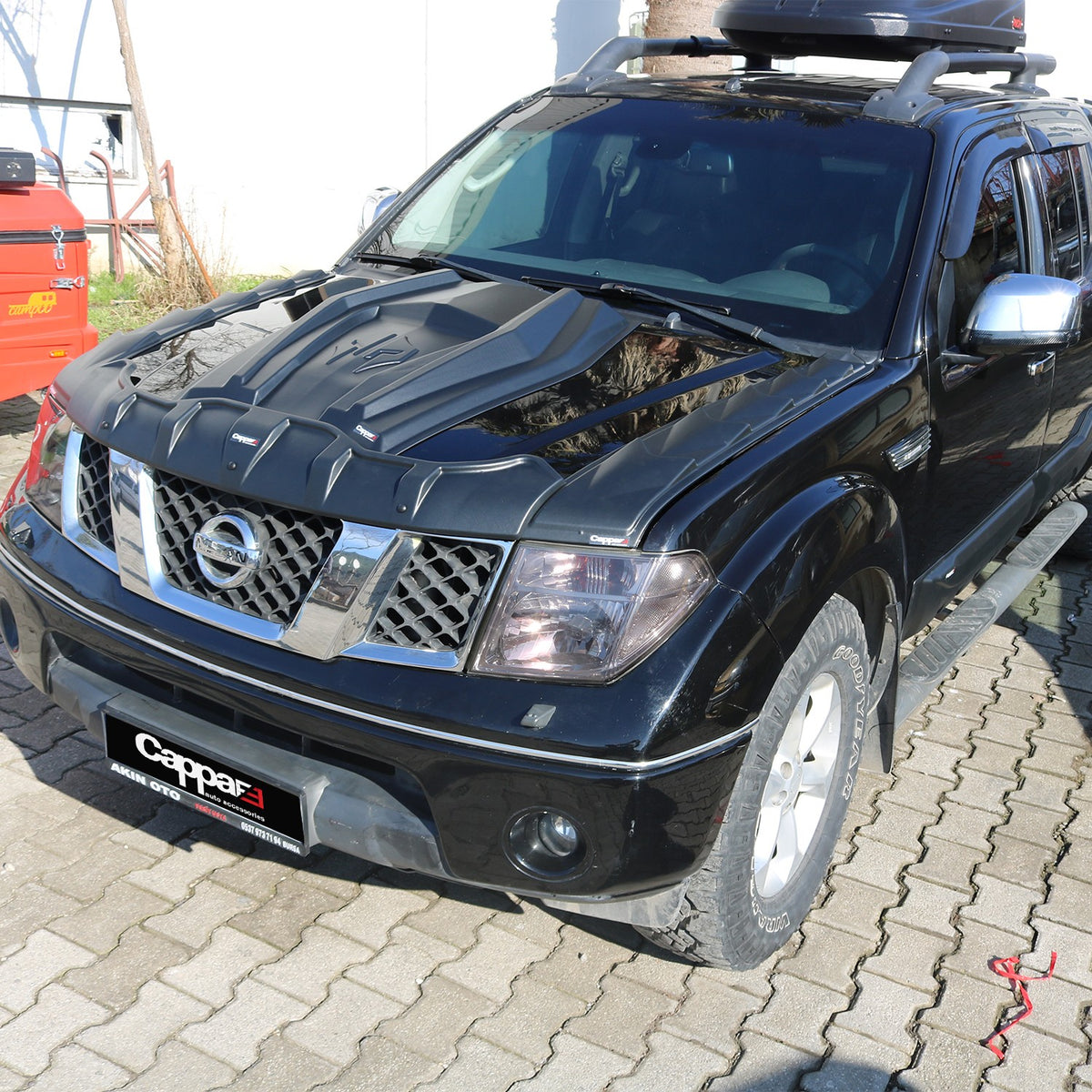 Nissan Navara 2 2006-2015 ile Uyumlu Ön Kaput Scoop