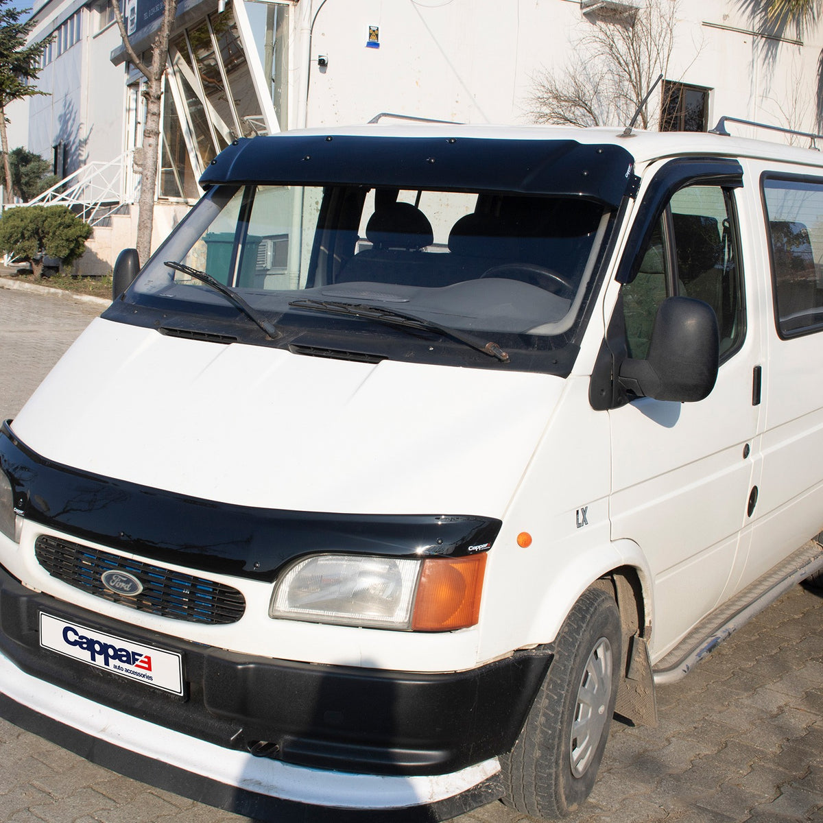 Ford Transit Mk5 1994-2000 ile Uyumlu Ön Cam Güneşliği