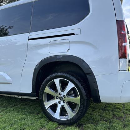 Opel Combo E 2018-2026 ile Uyumlu Çamurluk Dodik 8 Adet