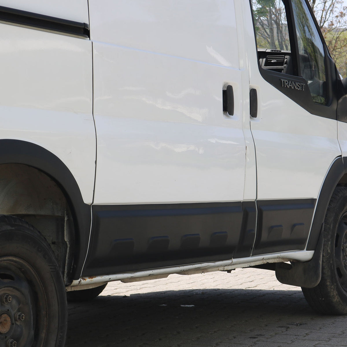 Ford Transit Mk7 2006-2014 ile Uyumlu Kapı Dodik Kısa Şase 6 Adet