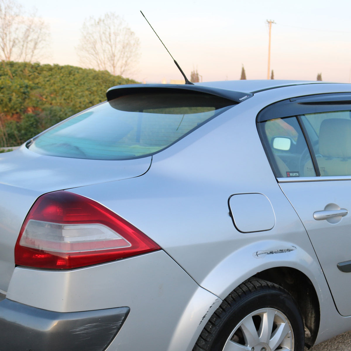 Renault Megane 2 2003-2008 arka cam spoyleri – 8