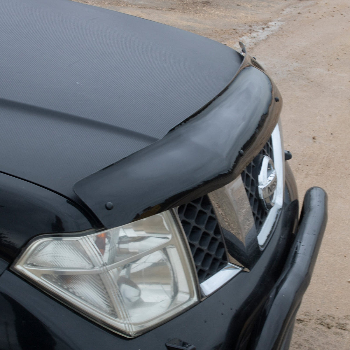 Nissan Navara 2 2006-2015 kaput rüzgarlığı 3 mm – 5