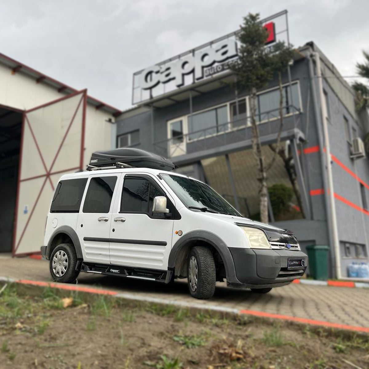 Ford Transit / Tourneo Connect 1 2002-2009 ile Uyumlu Yan Basamak 6 Adet