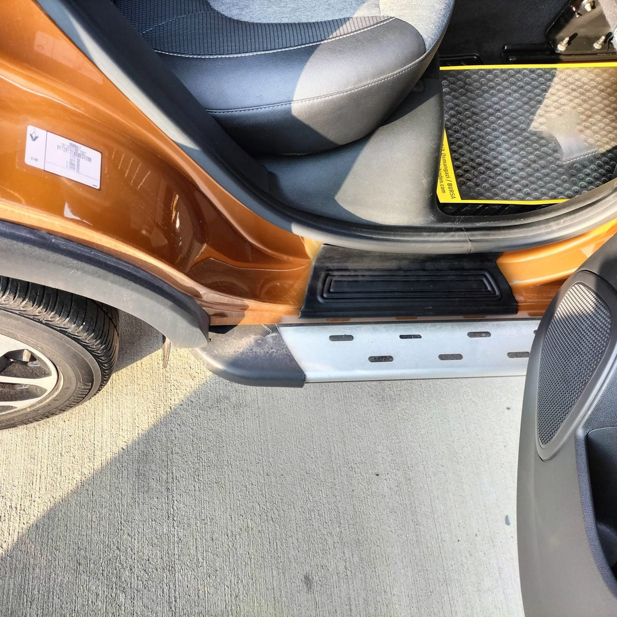 Renault Captur 1 2013-2019 ile Uyumlu Kapı Eşiği 4 Adet