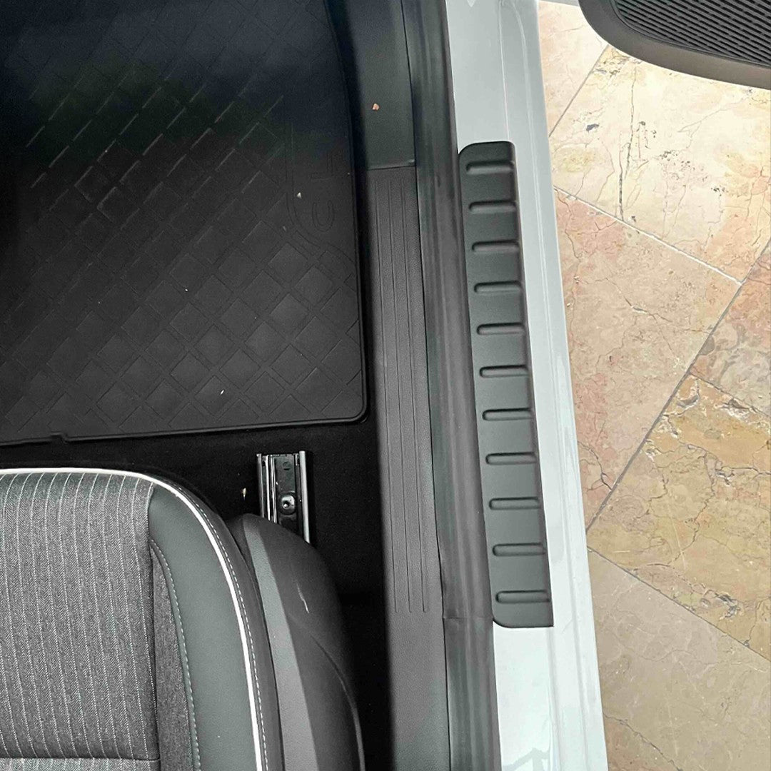 Renault Clio 5 2019-2026 ile Uyumlu Kapı Eşiği Mat 4 Adet