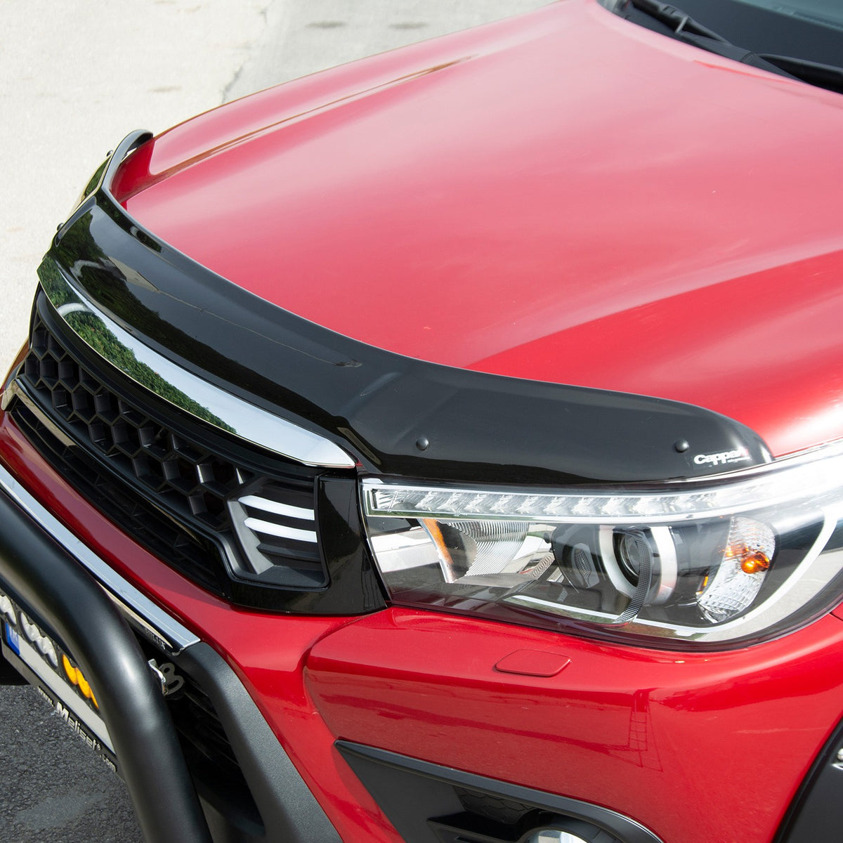 Toyota Hilux 8 2015-2020 kaput rüzgarlığı – 9