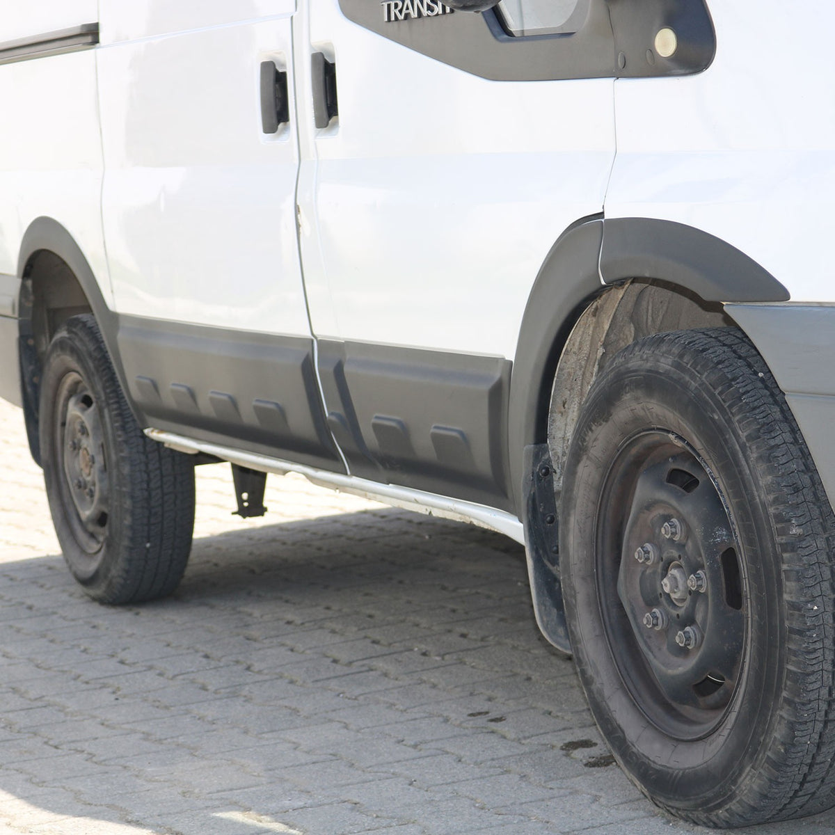 Ford Transit Mk7 2006-2014 ile Uyumlu Çamurluk Dodik Kısa Şase 6 Adet