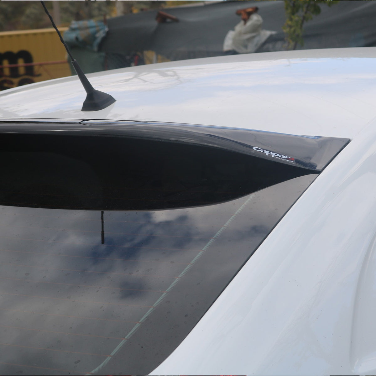 Renault Megane 4 2016-2024 ile Uyumlu Arka Cam Spoyler