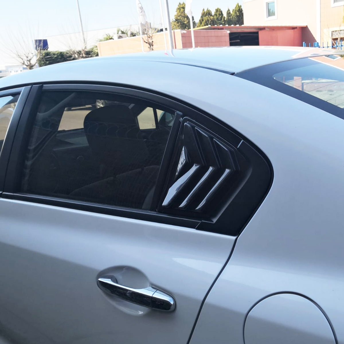 Honda Civic 9 2011-2016 ile Uyumlu Kelebek Camı 2 Adet